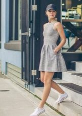 Sneakers for a dress shirt