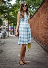 Accessories for a dress in the style of the 60s