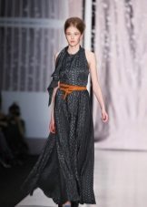 Double belt for a fitted dress