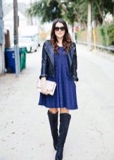 Jaqueta de cuir per a un vestit curt