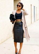 How to wear a black leather pencil skirt
