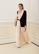 Jaqueta per un vestit blanc