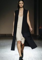 Armilla per un vestit blanc