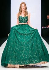 Belt to a long green dress