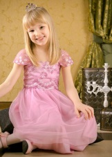 Graduation dress in kindergarten pink with sleeves