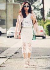 Long lace pencil skirt - club look
