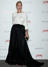 Half-length black half-skirt - evening look