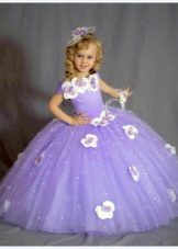 Chic lilac ball gown for a girl
