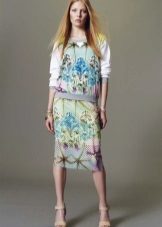 Pencil skirt and platform sandals