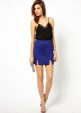 Short slit skirt