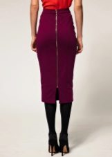 Slit pencil skirt