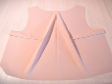 Sewing tucks on the back