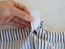 Stitching the edges of the elastic