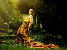 Dress of autumn leaves