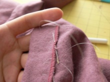 เย็บเย็บแผลให้กับชุด - ขั้นตอนที่ 5