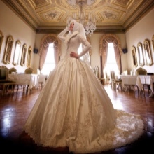 Muslim puffy embroidered wedding dress