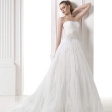 Wedding dress from the DREAMS collection by Pronovias a-line