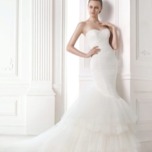 Wedding dress from the DREAMS collection by Pronovias rybka