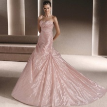 La Sposa wedding dress color