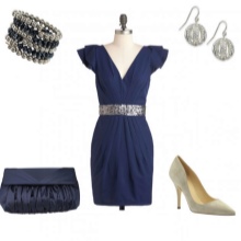 Jewelry and accessories for the dress in dark blue