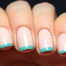 Pink manicure under a mint dress
