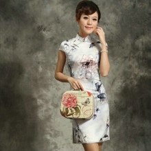Chinese white dress with print