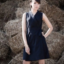 Black short wrap dress