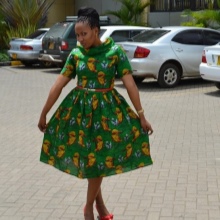 Obucite se uz suknju polu-sunce s dječjim crtežom za cijeli