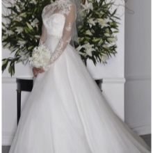 A-line wedding dress with lace