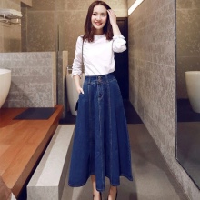 Half-skirt long skirt for girls with a slim figure
