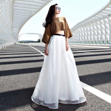 White organza floor skirt