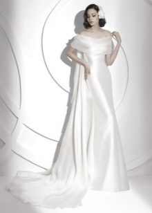 Direct wedding dress