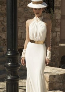 Wedding dress for a beach ceremony