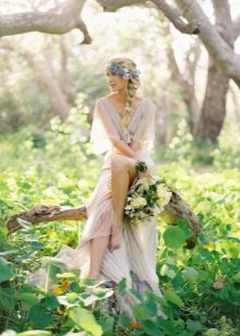 Lightweight Boho Wedding Dress