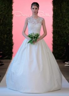 A magnificent wedding dress from Oscar de la Renta