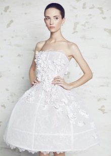Short wedding dress decorated with flowers