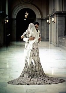 Muslim wedding dress with patterns