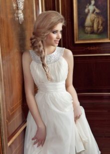 Heros style wedding dress by Anna Bogdan