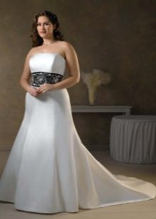 Wedding dress with a train for full brides