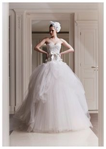 Wedding very magnificent dress