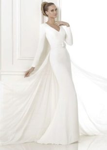 Closed Low Neck Wedding Dress