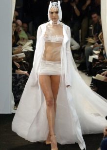 Scary wedding dress frank