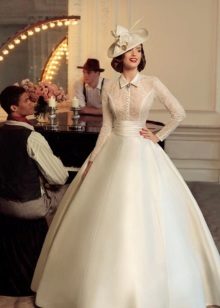 Wedding dress by Tatiana Kaplun in retro style