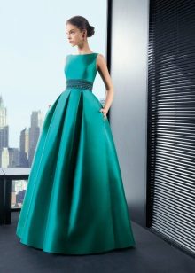 A magnificent turquoise evening dress from Rosa Clara