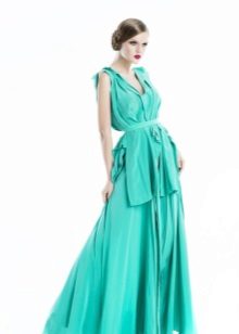 Evening dress in light turquoise