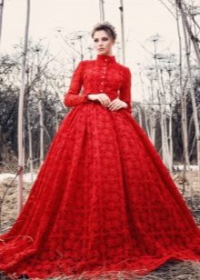 Red puffy guipure evening dress