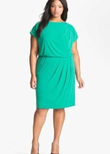 Short green evening dress for overweight