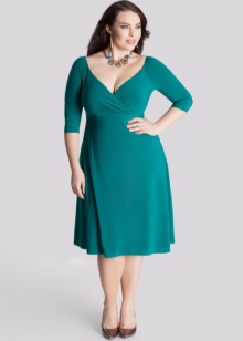 Green evening dress for overweight