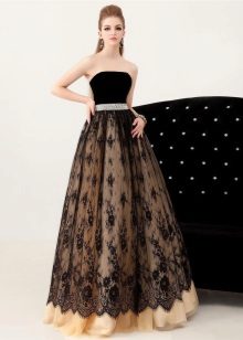 Black lace evening dress with contrasting backing