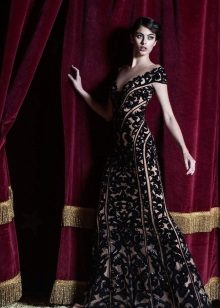 Lace dress by Zuhair Murad